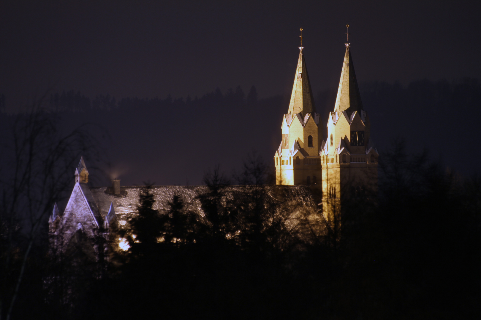 Ev. Kirche Hilchenbach (Foto Aufnahme-techniken, langzeitbelichtung Bilder auf fotocommunity)